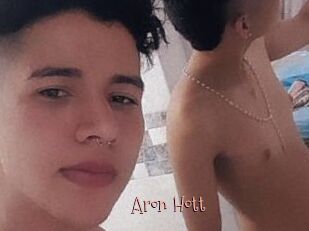 Aron_Hott