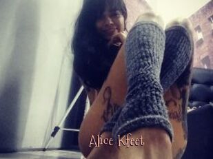 Alice_Kfeet