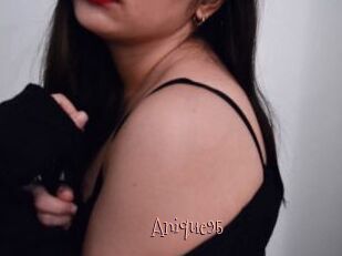 Anique95