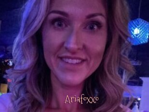 Ariafoxxo