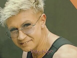 Bustyclody80