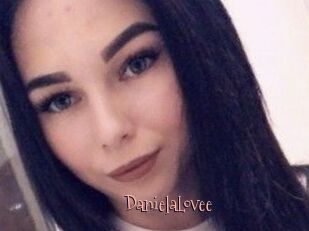 DanielaLovee