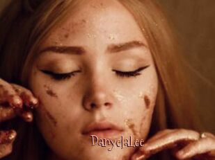 DanyelaLee