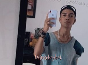 Deluxeboyhot