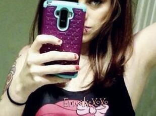 EmcakeXoXo