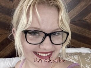 Gasmaskbarbie