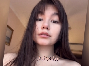 Juliacutee