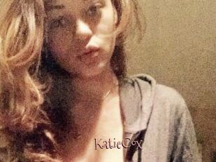 Katie_Cox