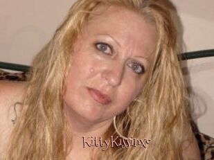 KittyKissin_xo