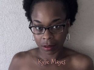 Kylie_Mayes