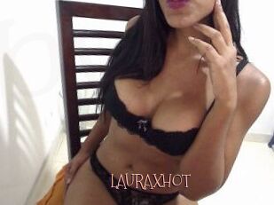 LAURAXHOT