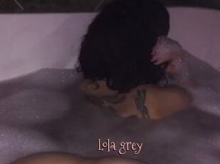 Lola_grey