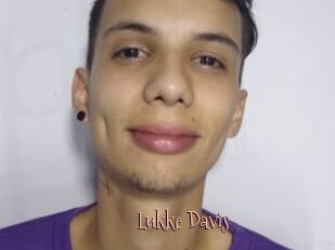 Lukke_Davis
