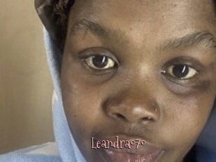 Leandra070