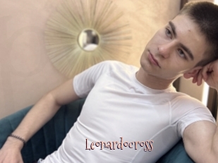 Leonardocross