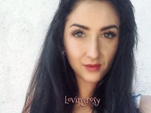 Lovingrosy