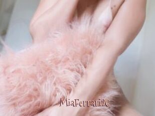 MiaFerrari26