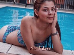 Mia_Bakerr