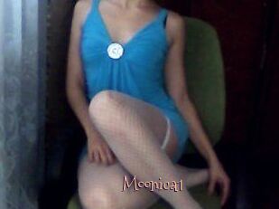 Moonica1