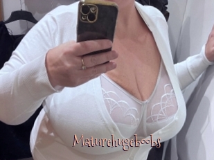 Maturehugeboobs