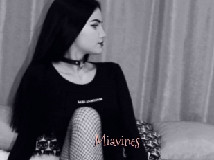 Miavines