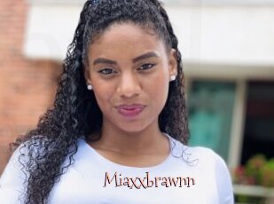 Miaxxbrawnn