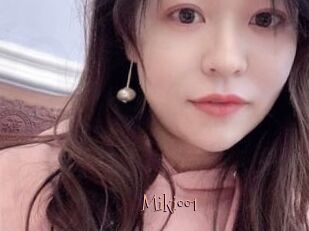 Miki001