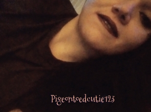 Pigeontoedcutie123