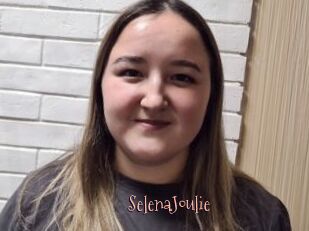 SelenaJoulie