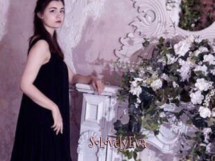 SoLovelyEva