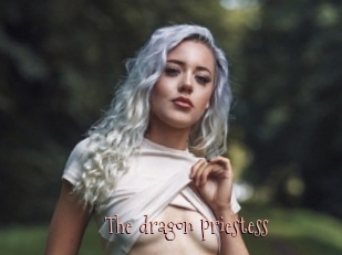 The_dragon_priestess
