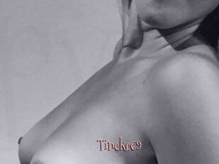 Tineke69