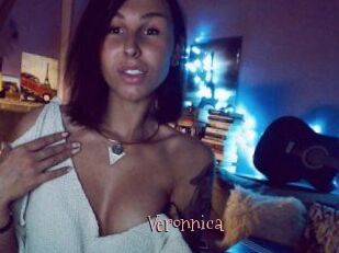 Veronnica