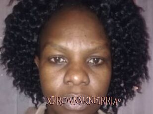 XBROWNSKNGIRRL40