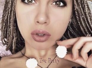 Zoe_Perry